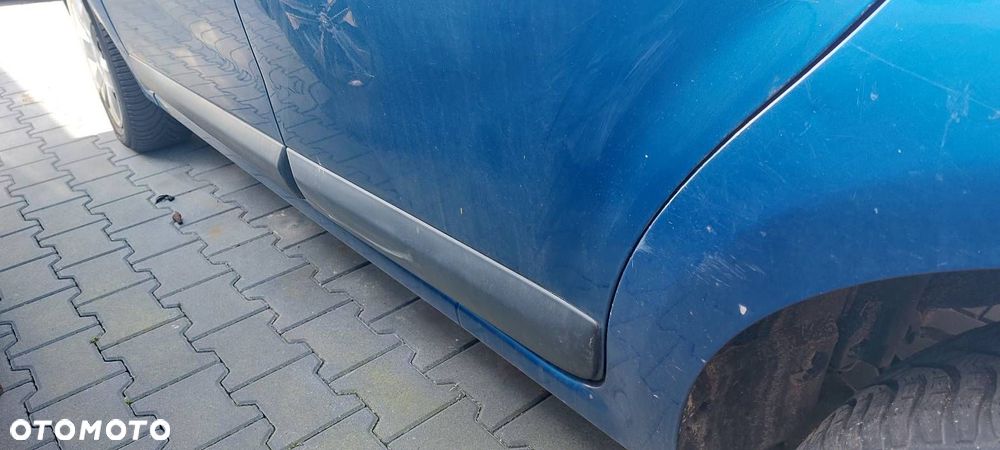 DRZWI KOMPLETNE LEWY TYŁ DACIA SANDERO I TERNA - 2