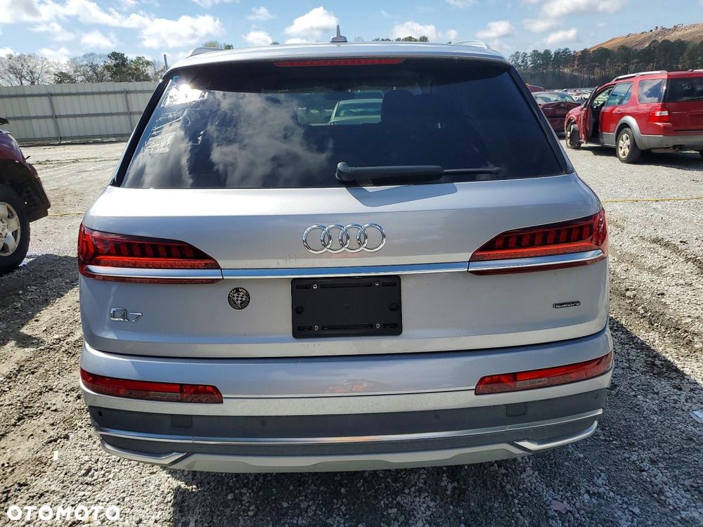Audi Q7 - 6