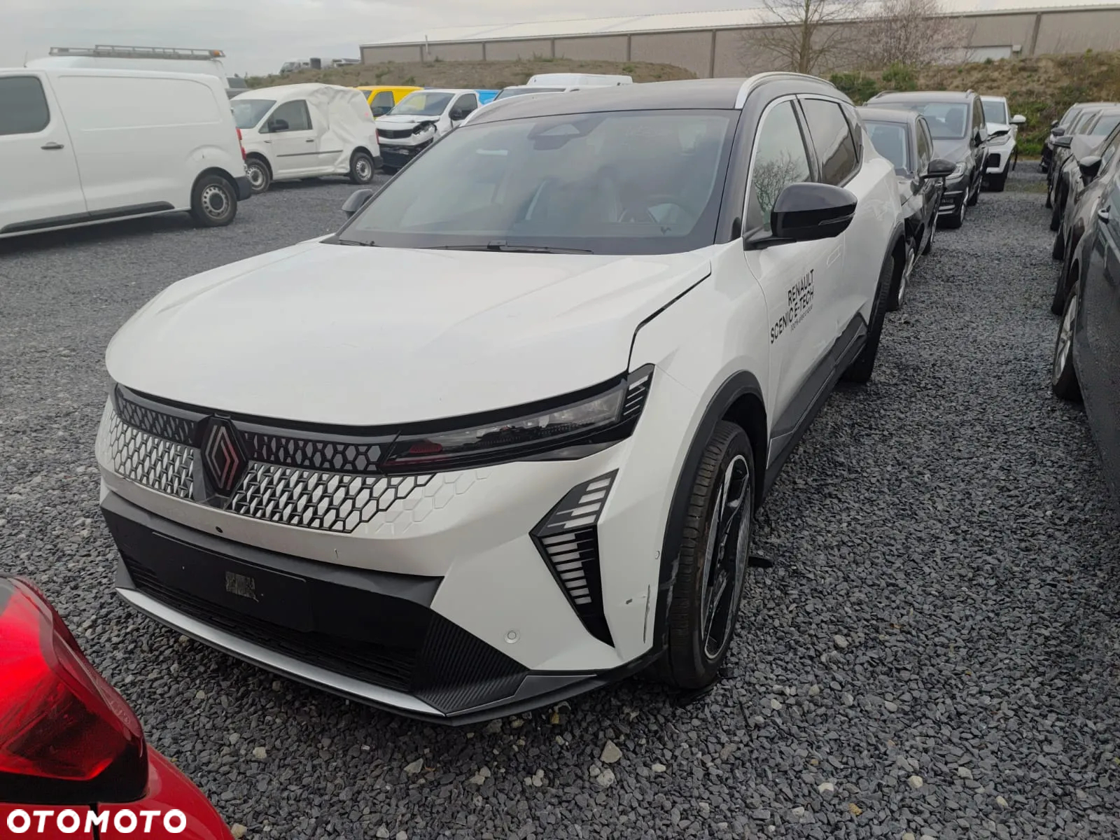 Renault Scenic E-Tech 220 Long Range Techno - 6