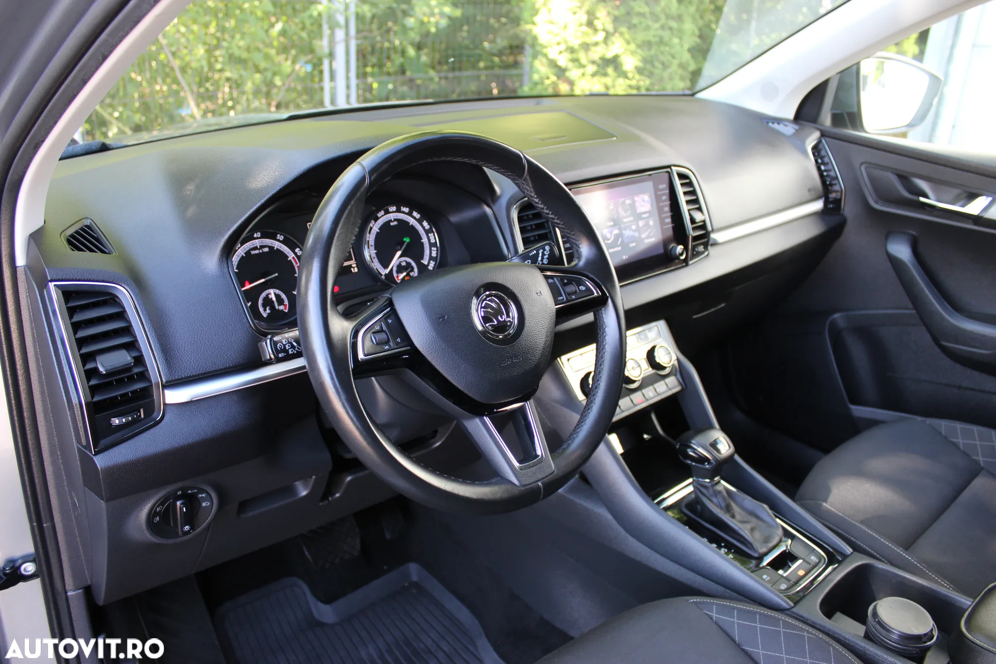 Skoda Karoq 1.5 TSI DSG Ambition - 10