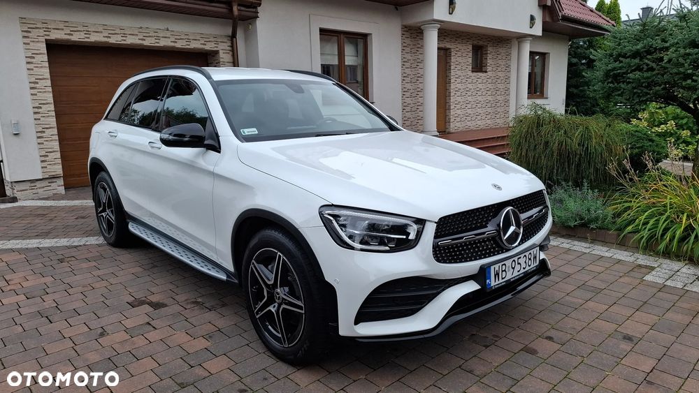 Mercedes-Benz GLC 200 d 4Matic 9G-TRONIC Exclusive - 9