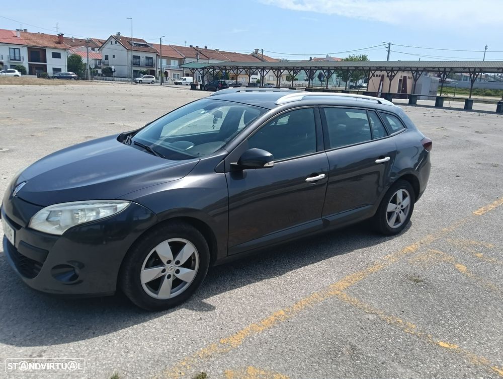 Renault Mégane Sport Tourer 1.5 dCi Dynamique S CO2 Champion - 1