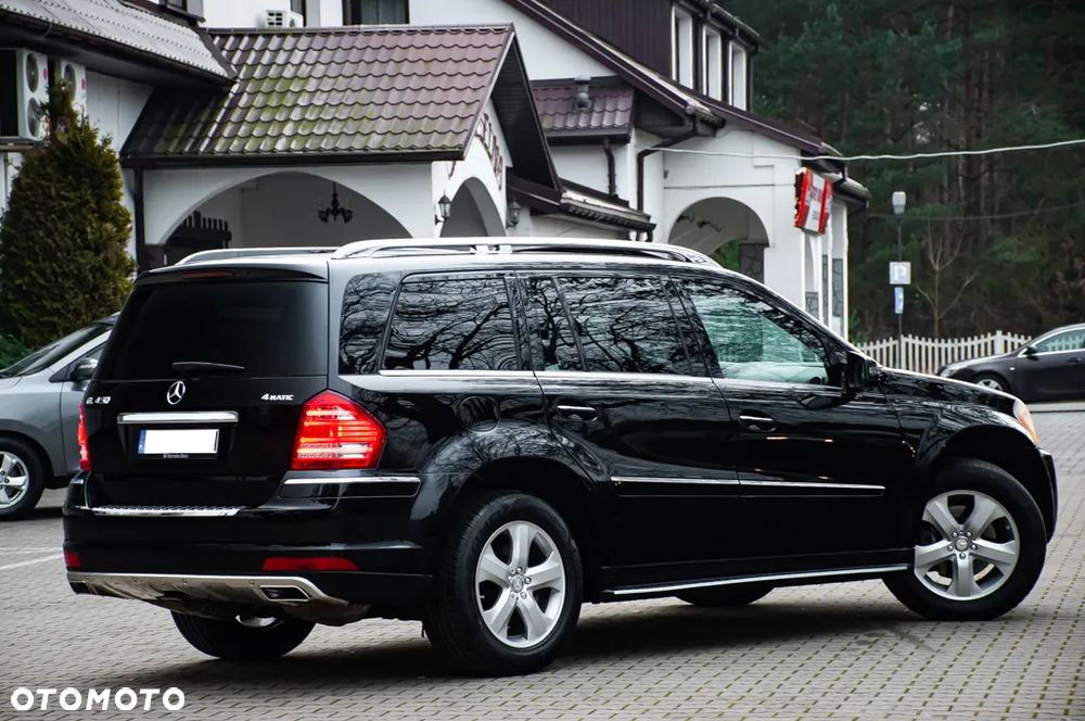 Mercedes-Benz GL 450 4Matic 7G-TRONIC - 11