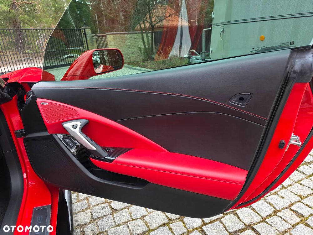 Chevrolet Corvette Stingray 3LT 6.2 V8 Automatik - 12