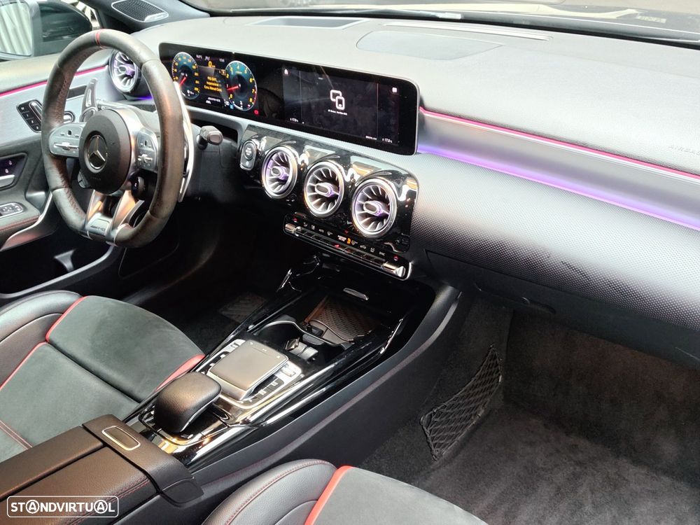 Mercedes-Benz A 35 AMG 4Matic - 11