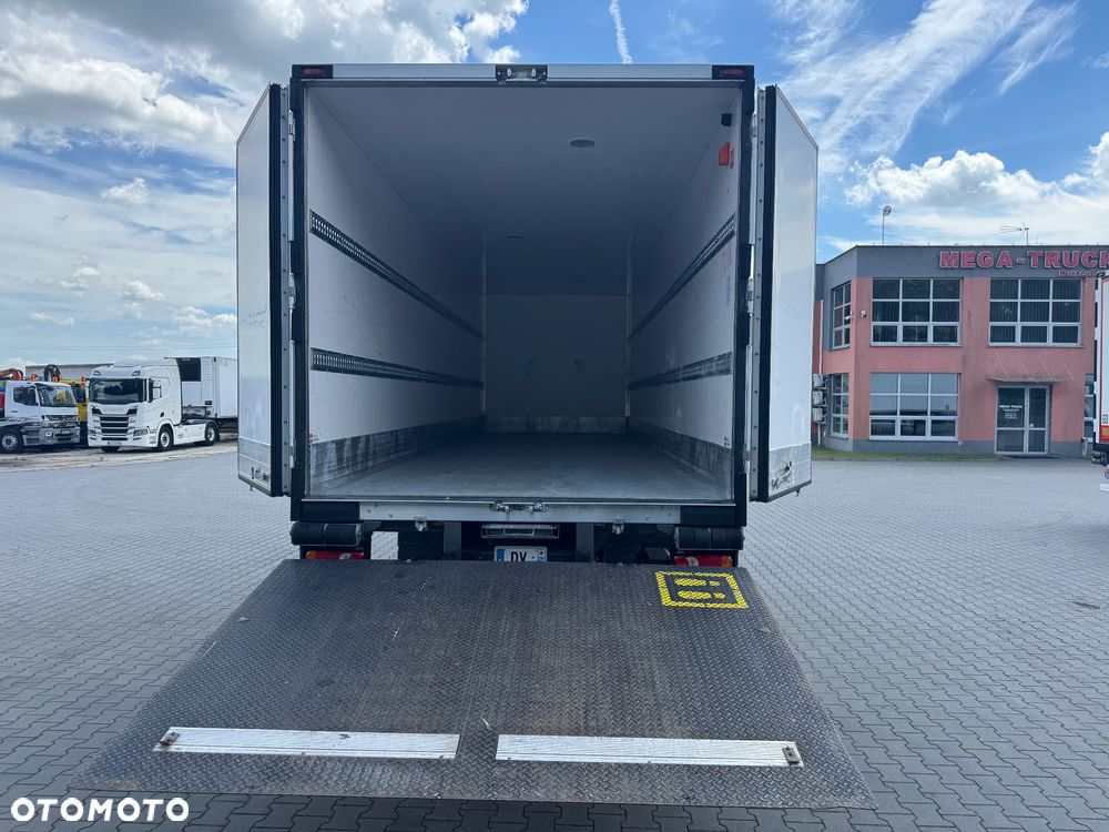 Iveco Eurocargo 190EL28 IZOTERMA 21palet WINDA Import Francja - 10