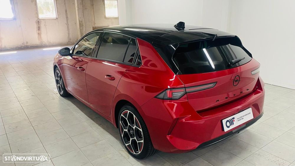 Opel Astra 1.2 T GS Line S/S - 3