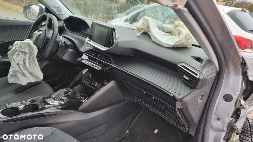 Peugeot 2008 1.2 PureTech Active Pack S&S EAT8 - 16