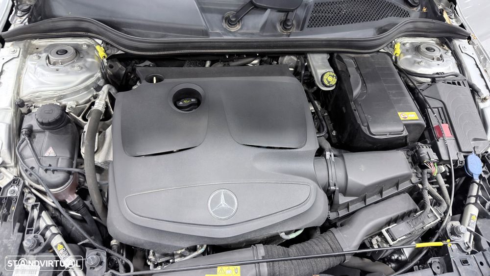 Mercedes-Benz GLA 200 AMG Line - 18