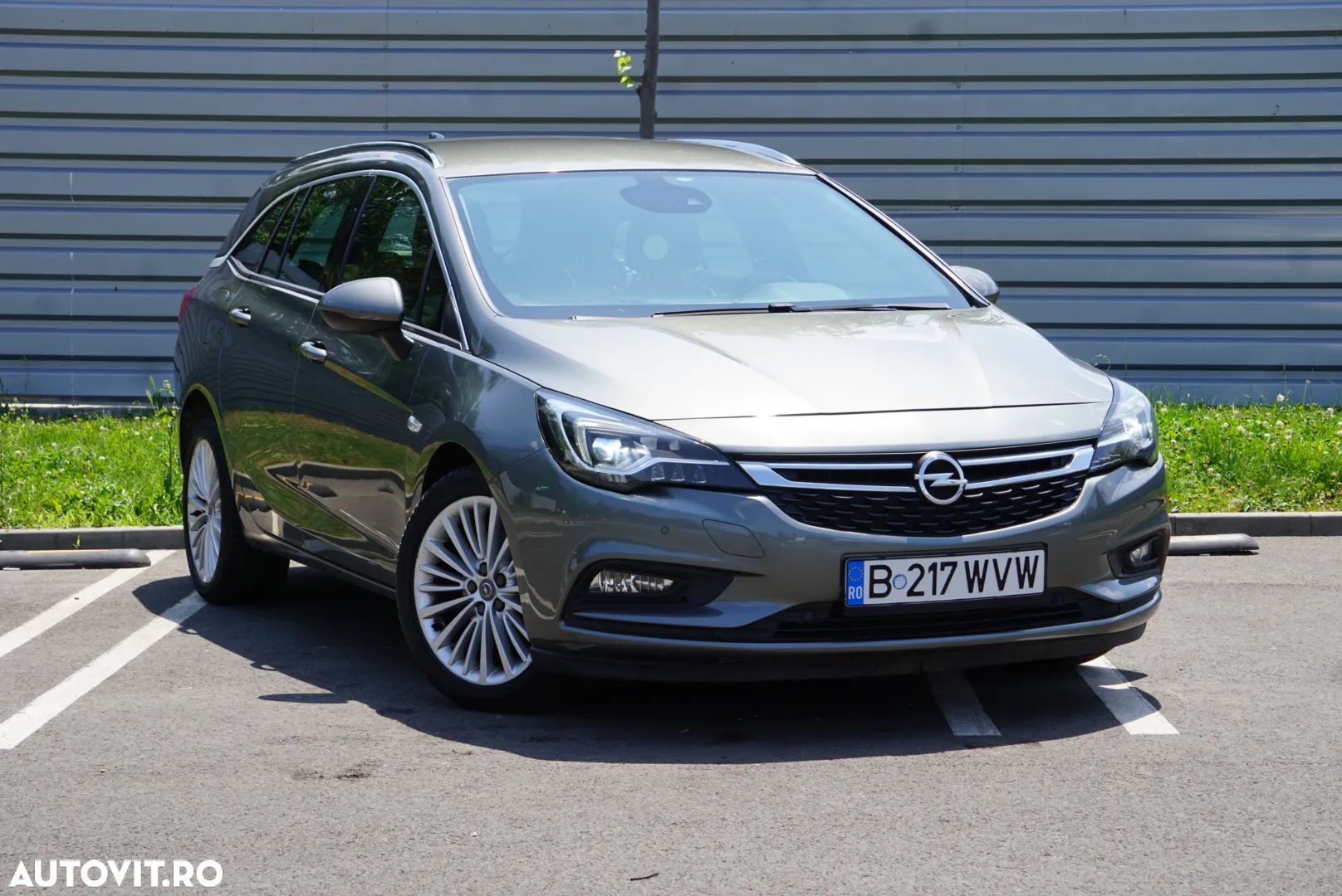 Opel Astra 1.6 BiTurbo CDTI ECOTEC Start/Stop Dynamic - 1