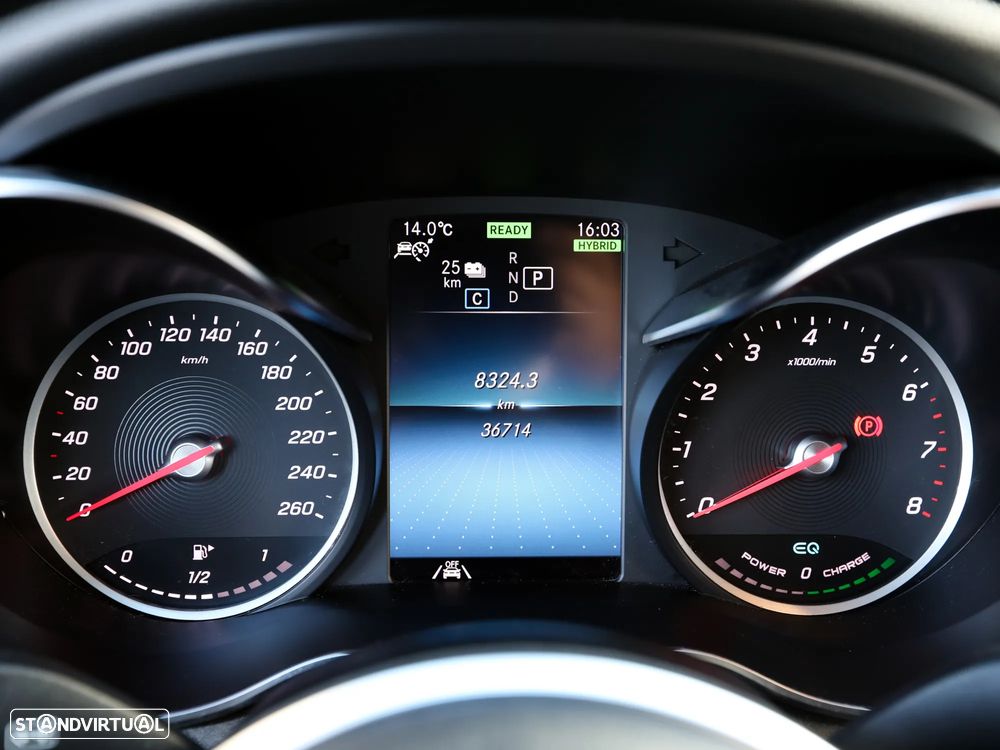 Mercedes-Benz C 300 e T 9G-TRONIC Avantgarde - 12