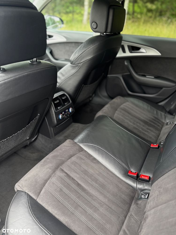 Audi A6 Avant 3.0 TDI quattro S tronic - 13
