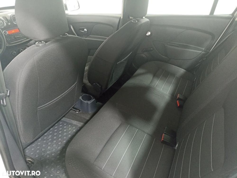 Dacia Logan 0.9 TCe Laureate - 12