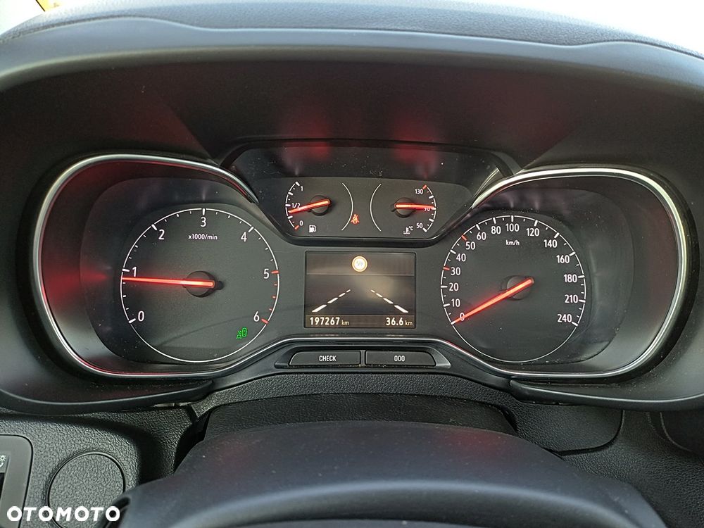 Opel Combo 1.5 D Start/Stop Edition - 37