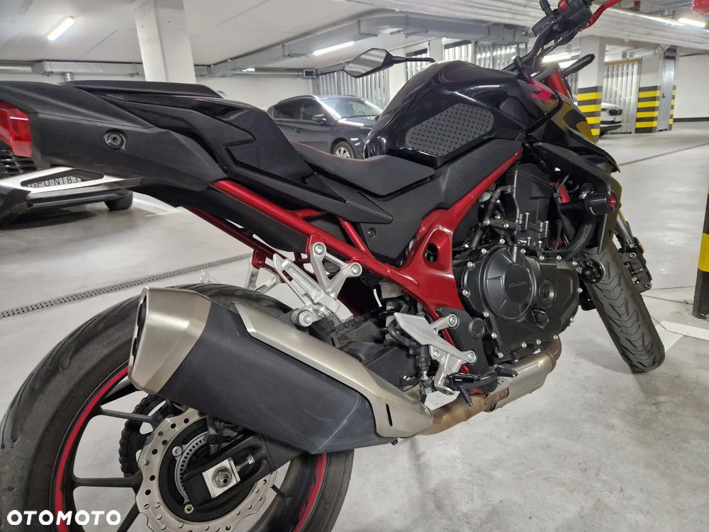 Honda Hornet - 3