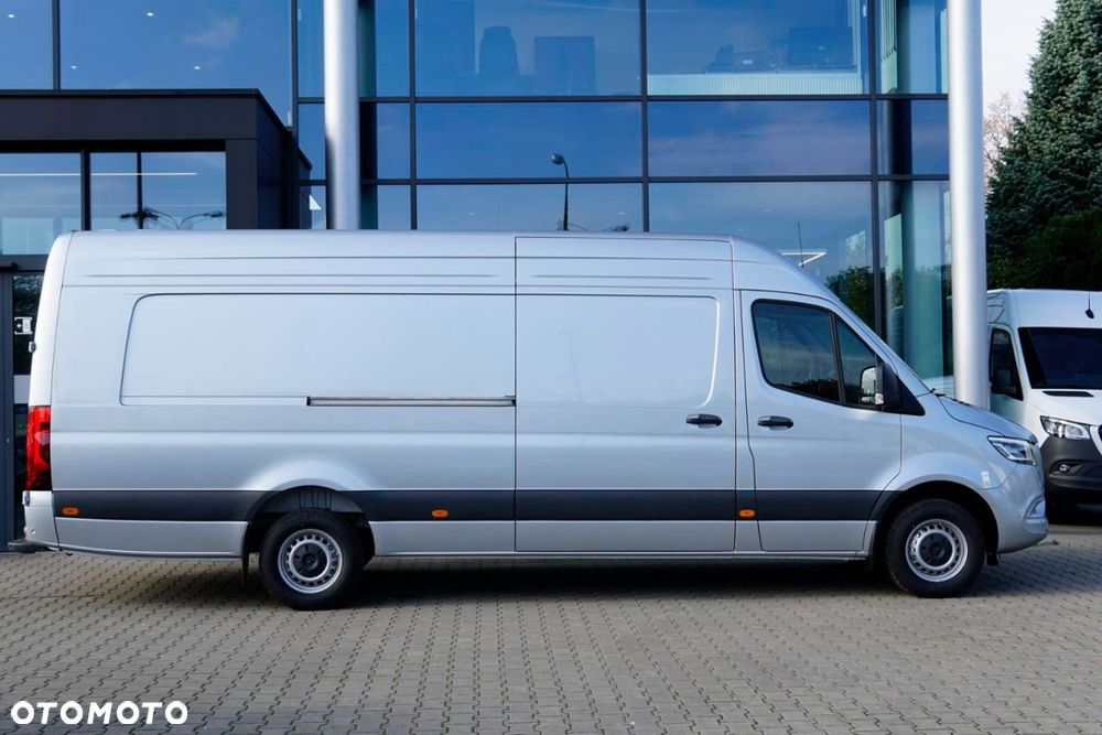 Mercedes-Benz Sprinter - 9
