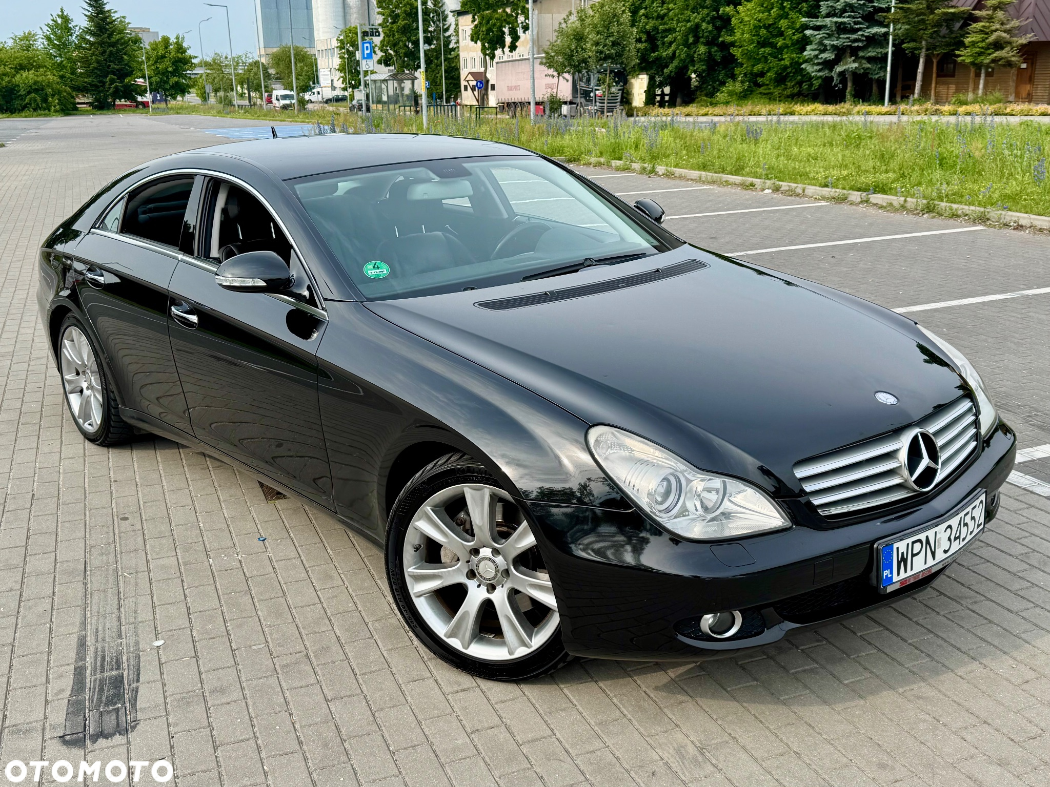 Mercedes-Benz CLS - 25