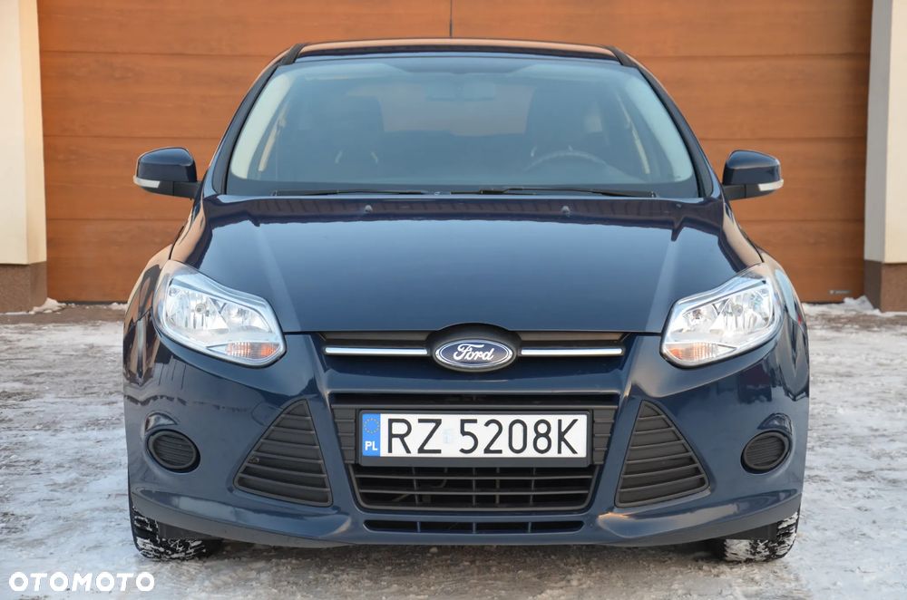 Ford Focus 1.6 Ambiente Start - 3