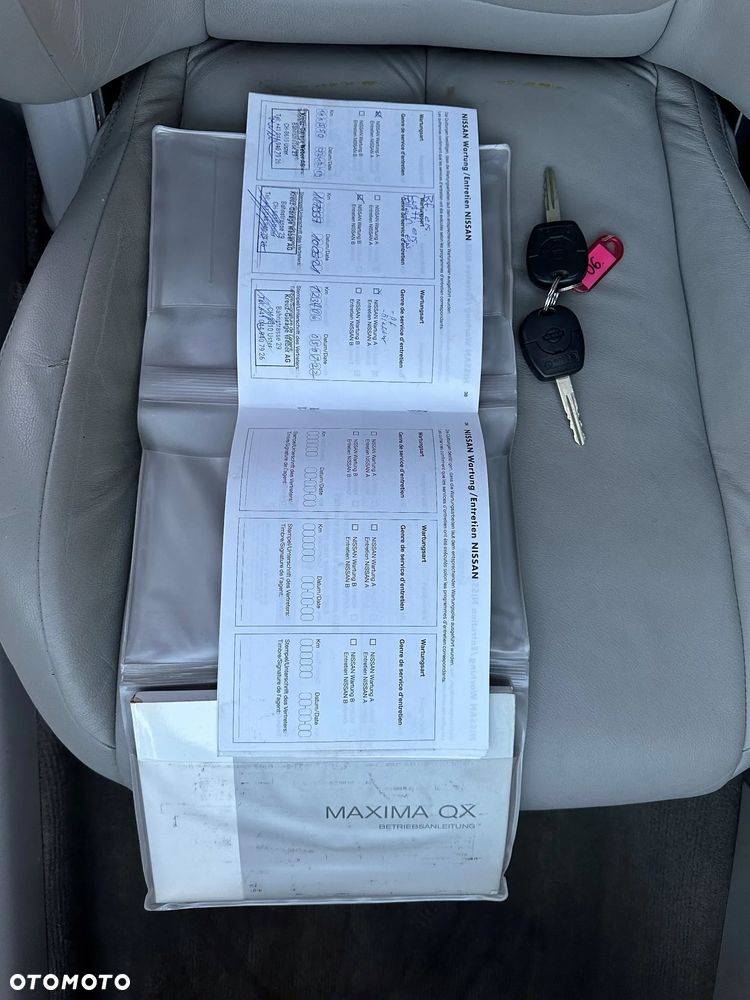 Nissan Maxima - 13