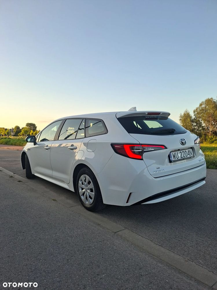 Toyota Corolla - 4