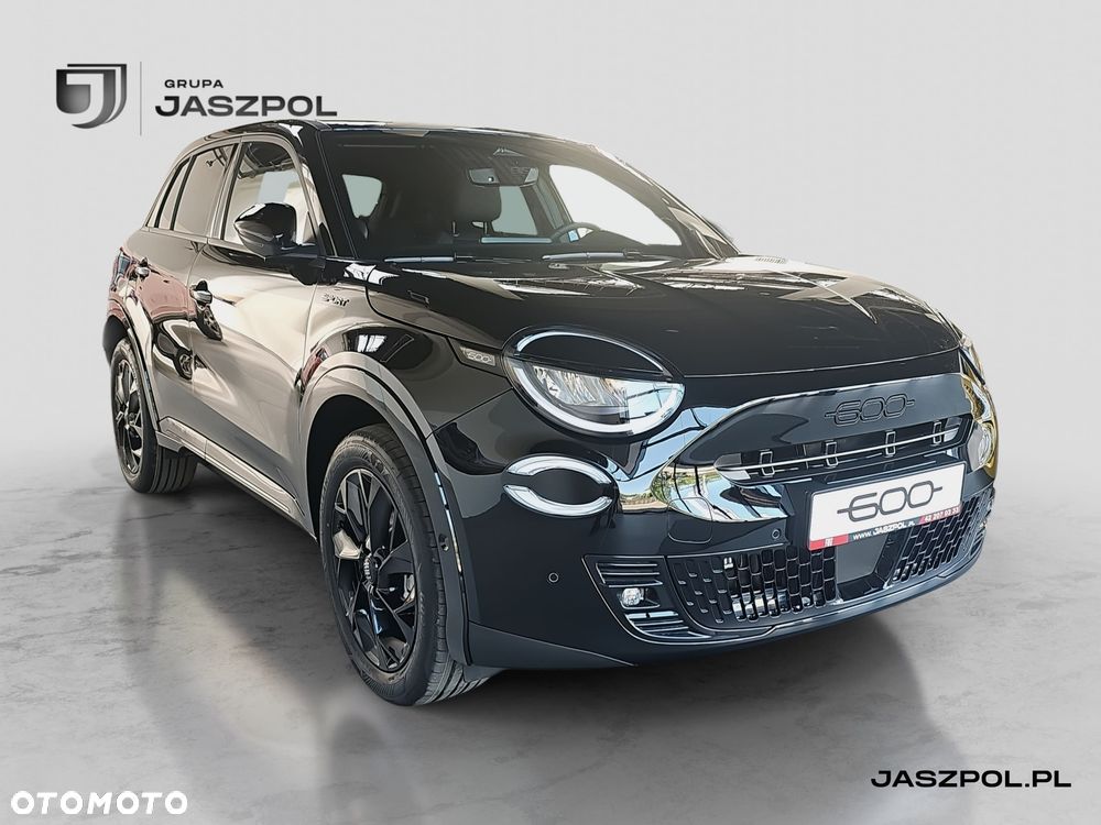 Fiat 600 1.2 Turbo Sport eDCT - 3
