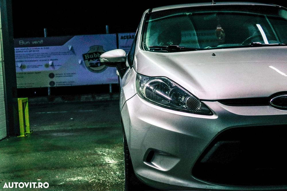 Ford Fiesta - 11