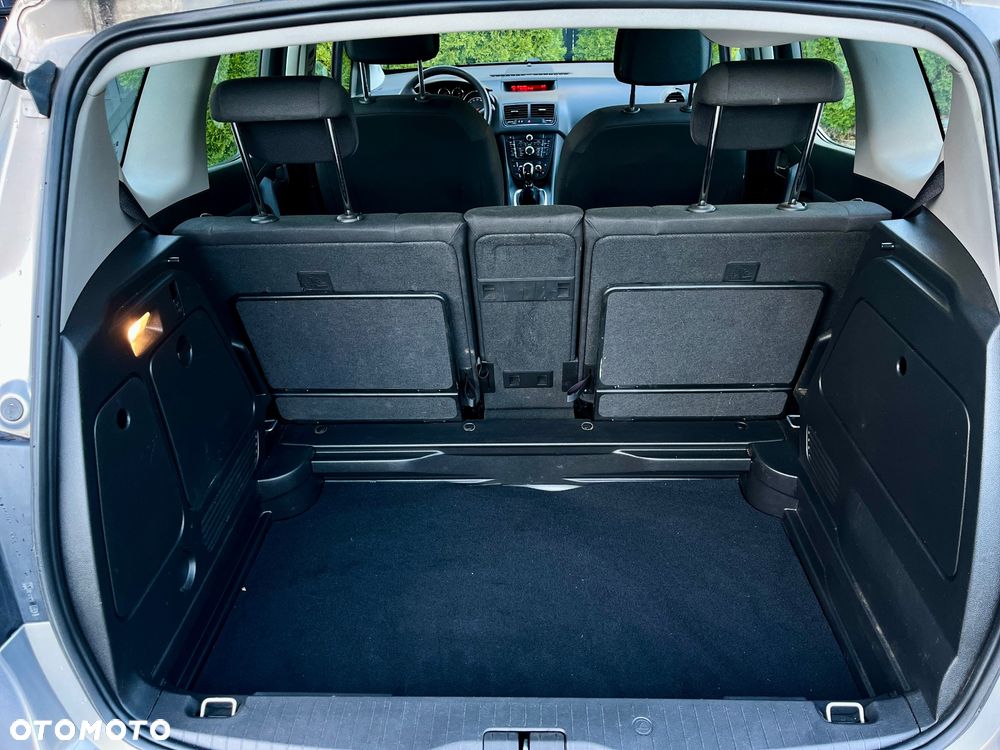 Opel Meriva - 13