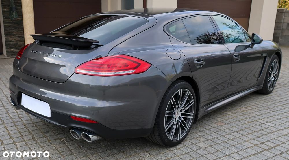 Porsche Panamera Diesel - 2