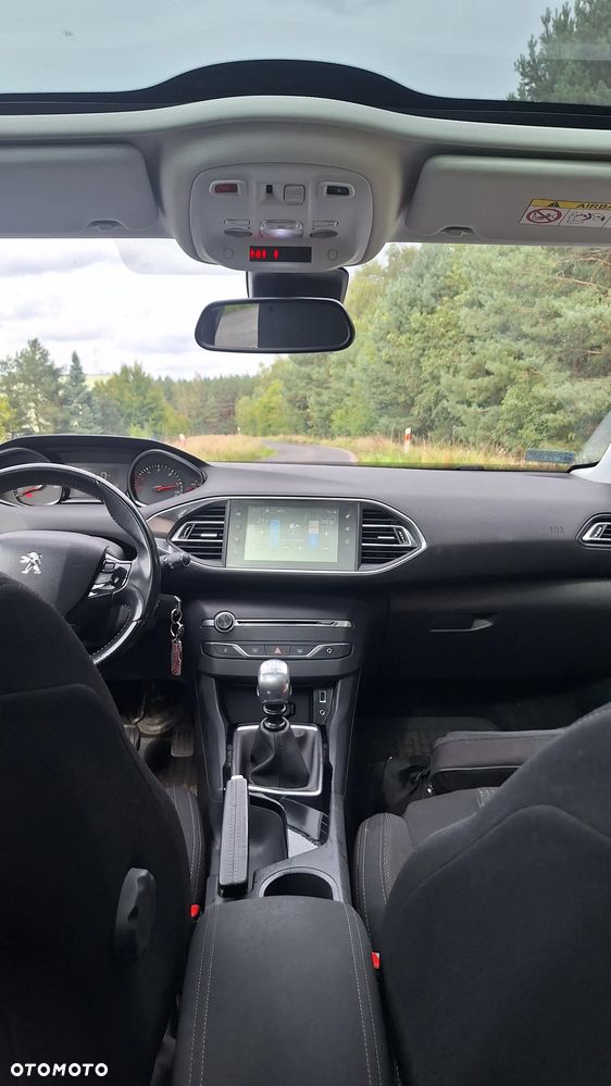 Peugeot 308 1.6 BlueHDi Allure S&S - 13