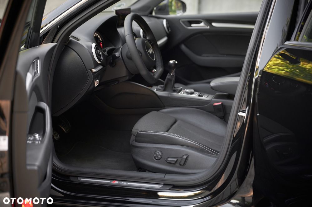 Audi A3 Sportback 1.8 TFSI S line Sportpaket - 20