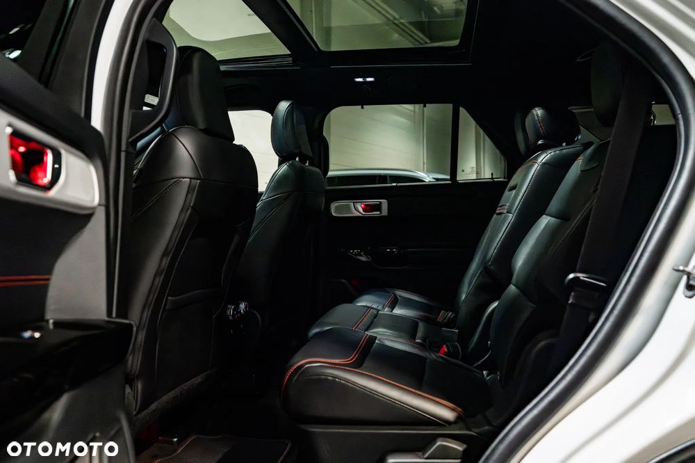 Ford Explorer 3.0 EcoBoost PHEV 4WD ST-Line - 15