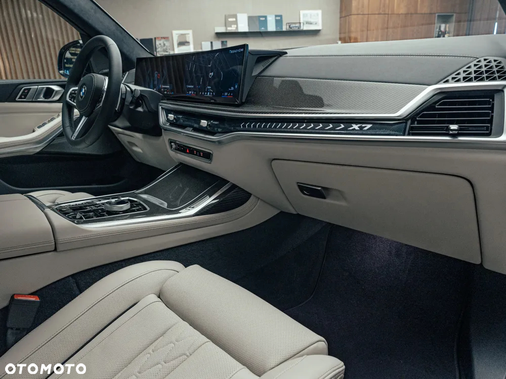 BMW X7 - 9