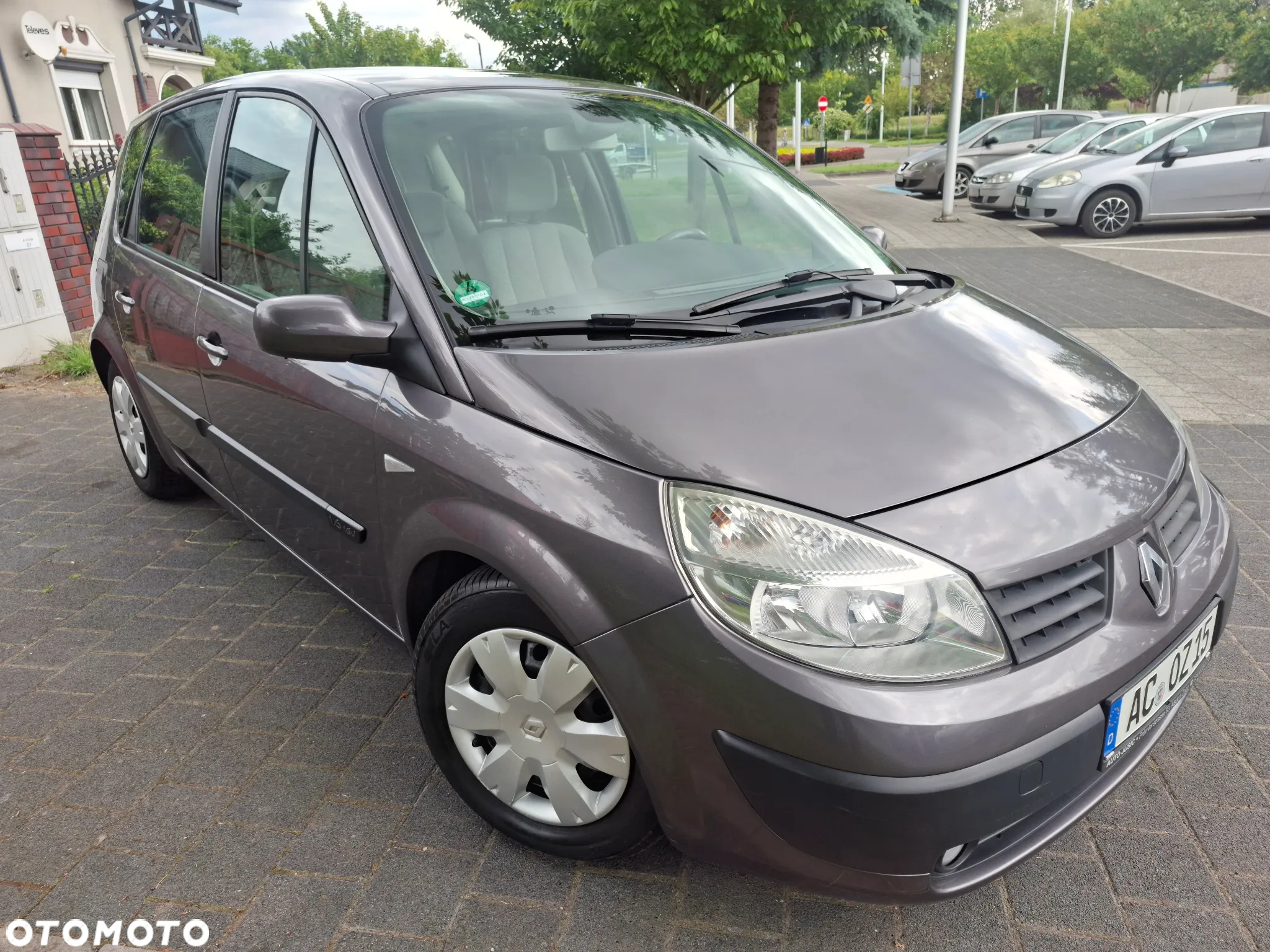 Renault Scenic - 13