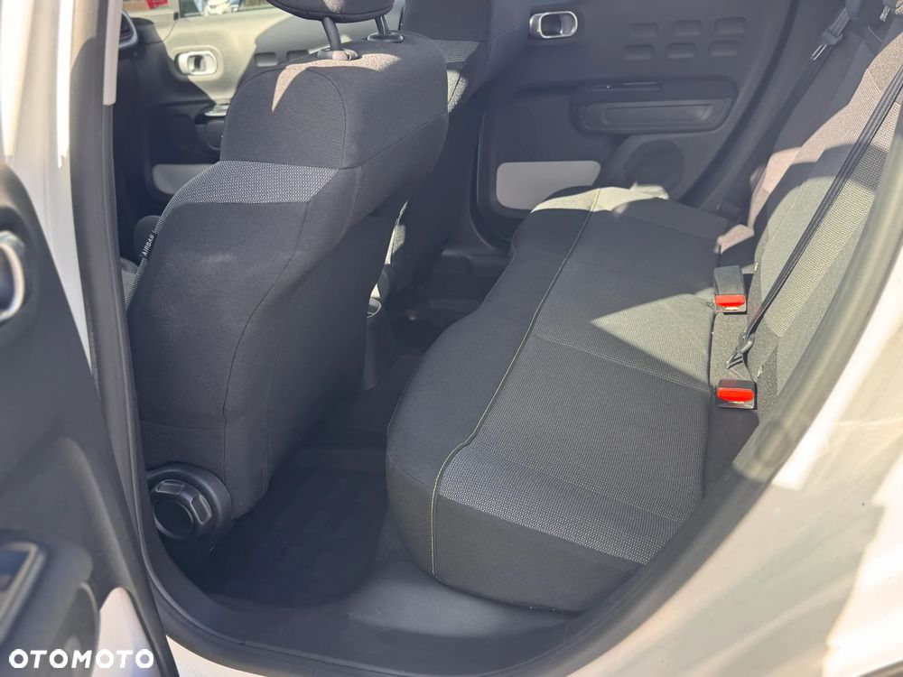 Citroën C3 1.2 PureTech Shine - 26