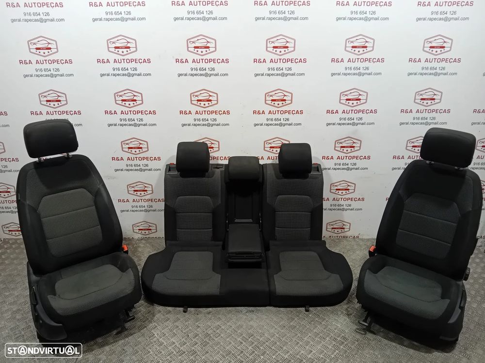 Conjunto de Bancos Passat B7 em Tecido Original - 10