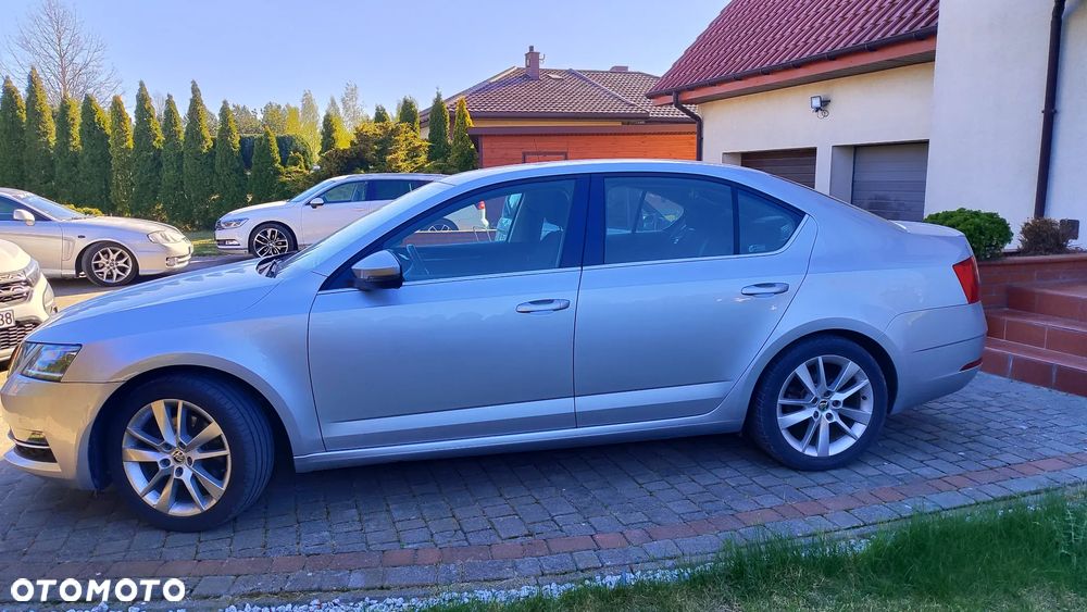 Skoda Octavia 2.0 TSI Style DSG - 9