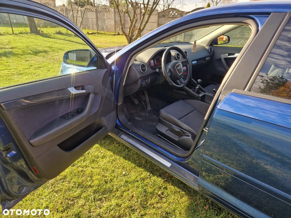 Audi A3 Sportback - 5