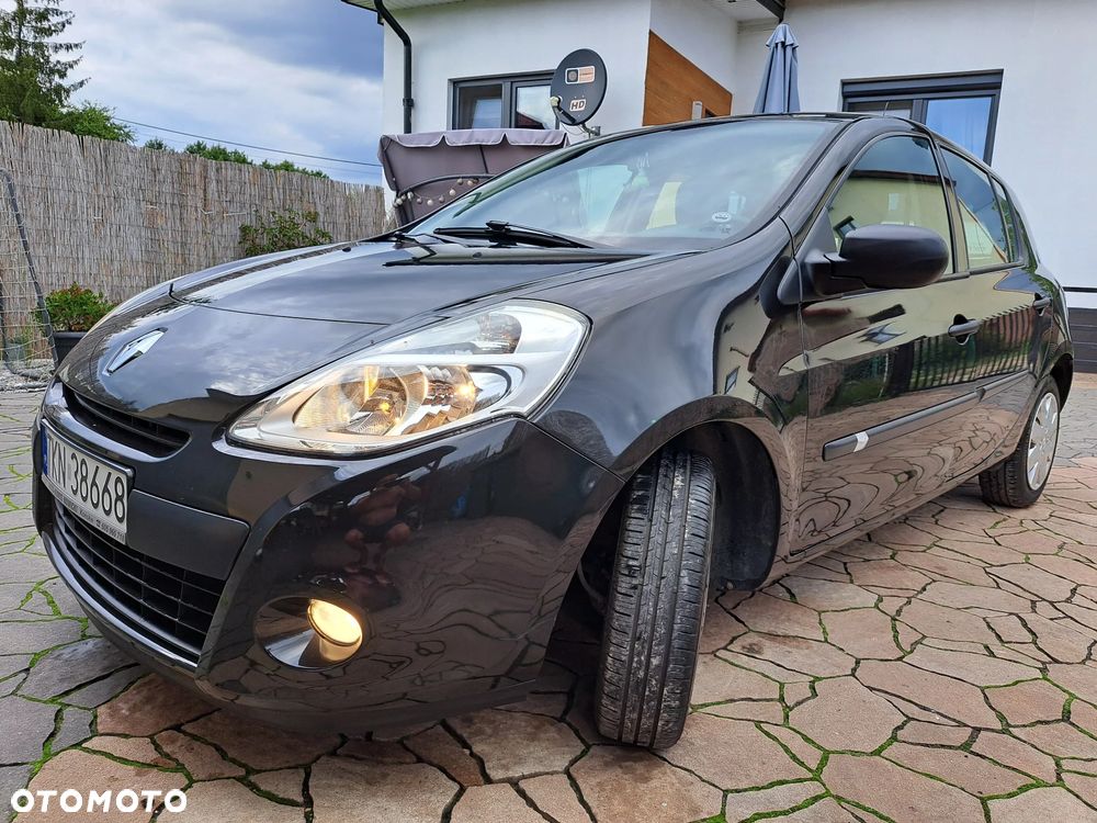 Renault Clio 1.2 16V Authentique - 1
