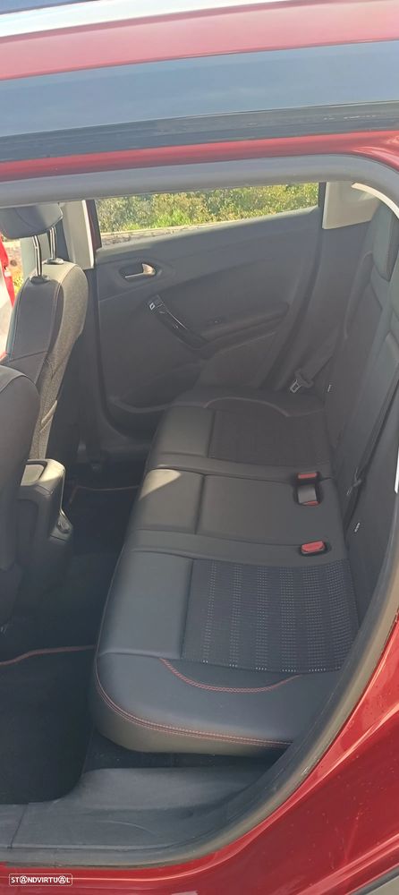 Peugeot 2008 1.5 BlueHDi GT Line EAT6 - 18