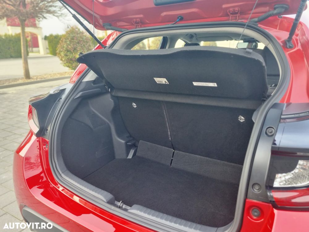 Toyota Yaris 1.5 L CVT Dynamic - 26