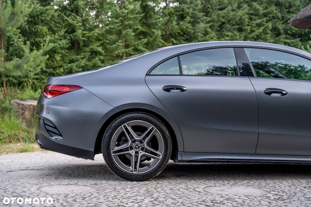 Mercedes-Benz CLA 180 AMG Line 7G-DCT - 16