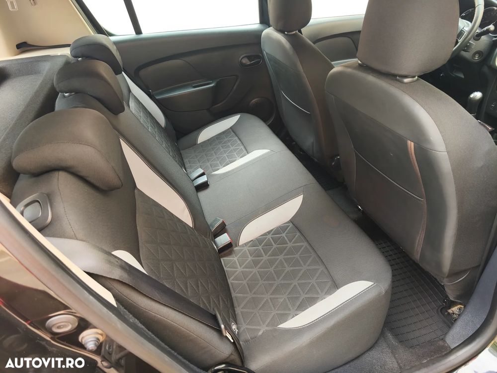 Dacia Sandero Stepway - 11