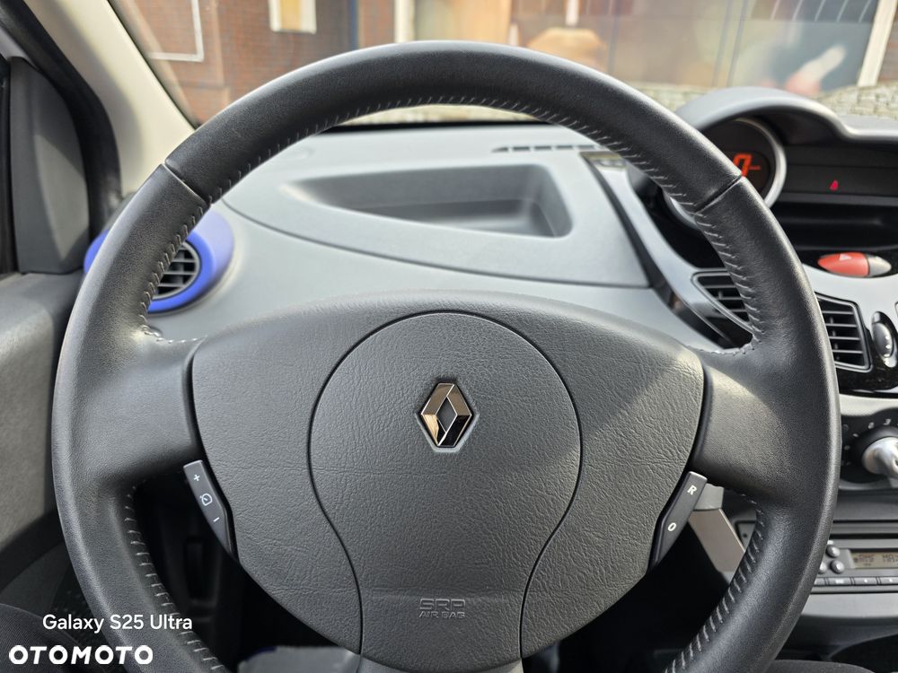 Renault Twingo 1.2 LEV 16V 75 Expression - 9