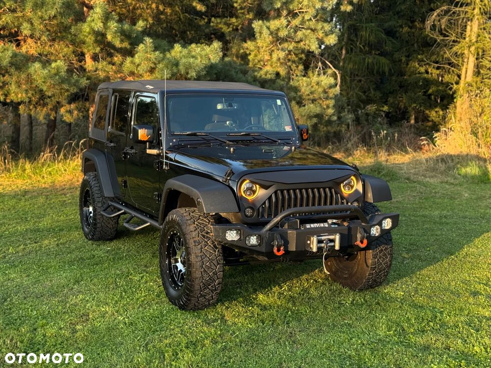 Jeep Wrangler - 2