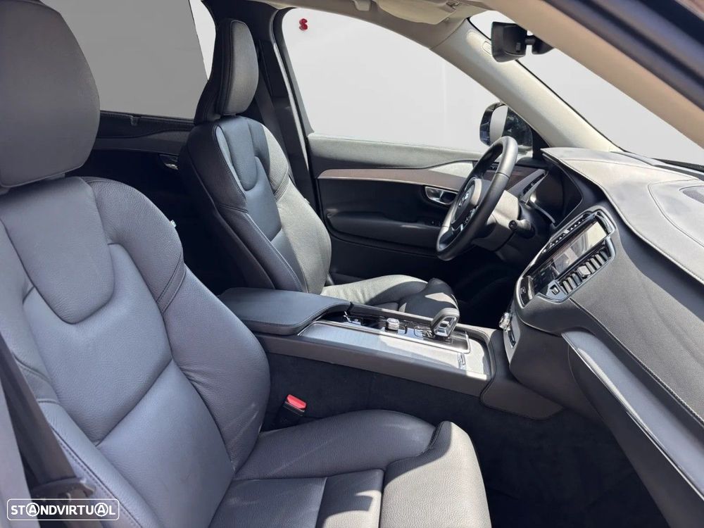 Volvo XC 90 2.0 T8 PHEV Core AWD - 17