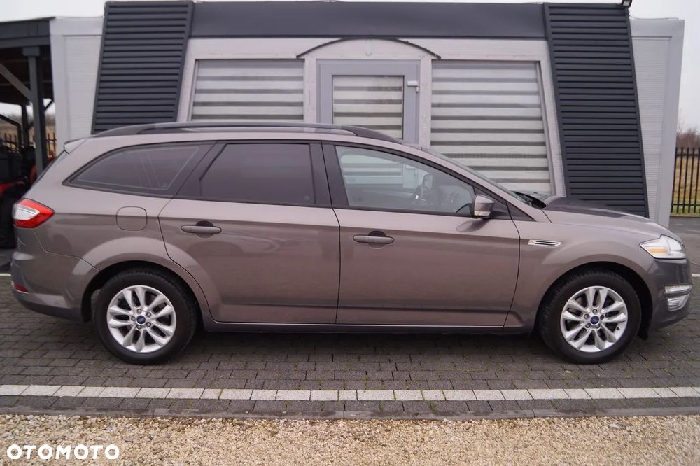 Ford Mondeo 1.6 TDCi Ambiente - 2