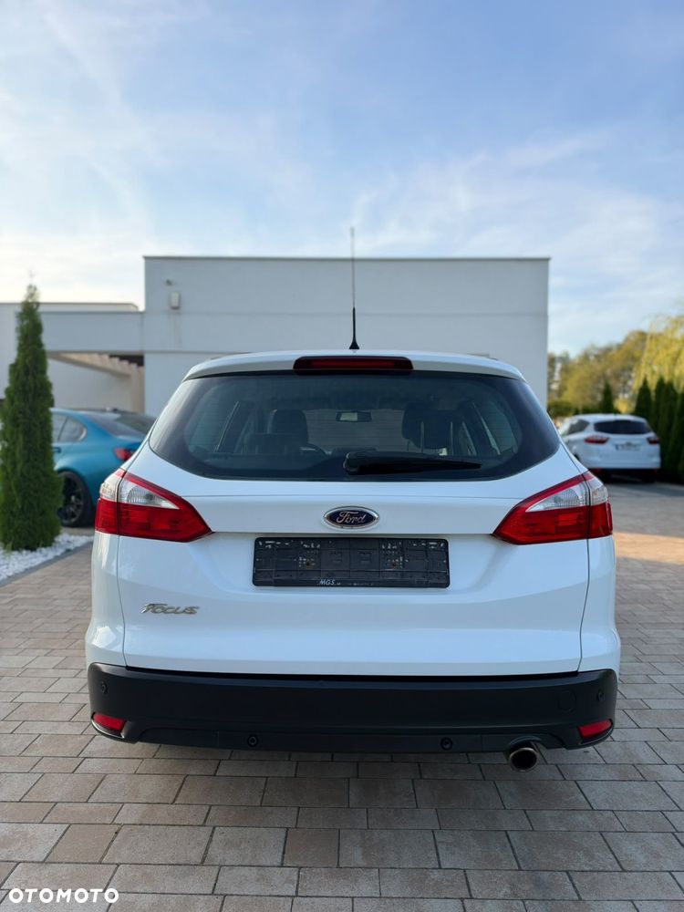 Ford Focus - 11