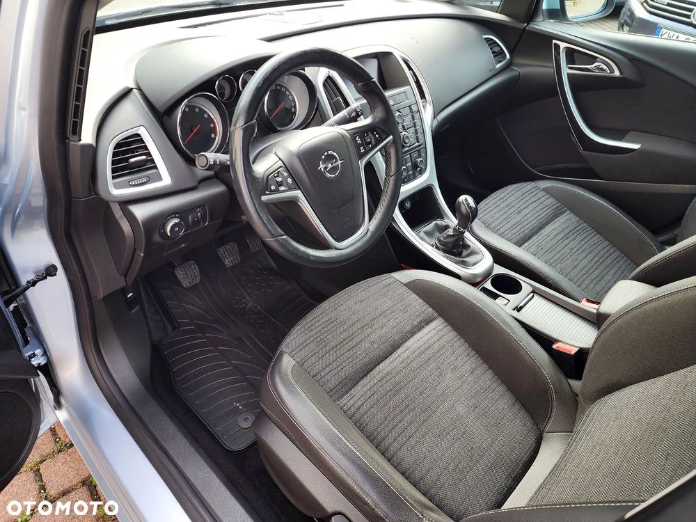 Opel Astra 1.4 Turbo Style - 25