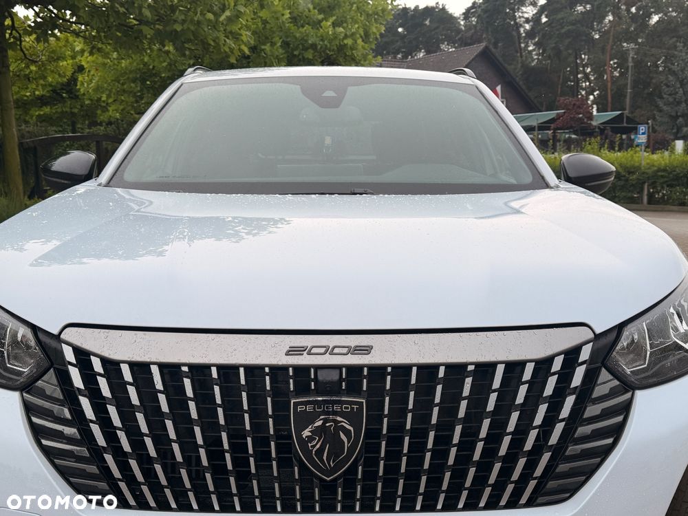 Peugeot 2008 Hybrid 136 e-DSC GT - 4