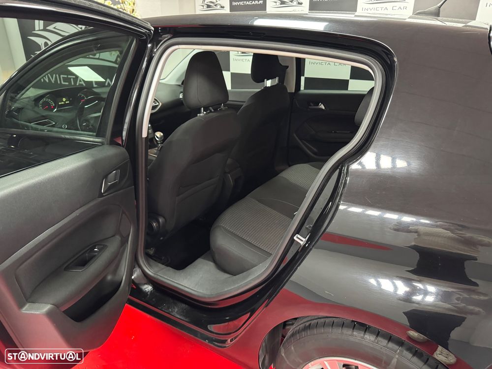 Peugeot 308 1.5 BlueHDi Style - 40